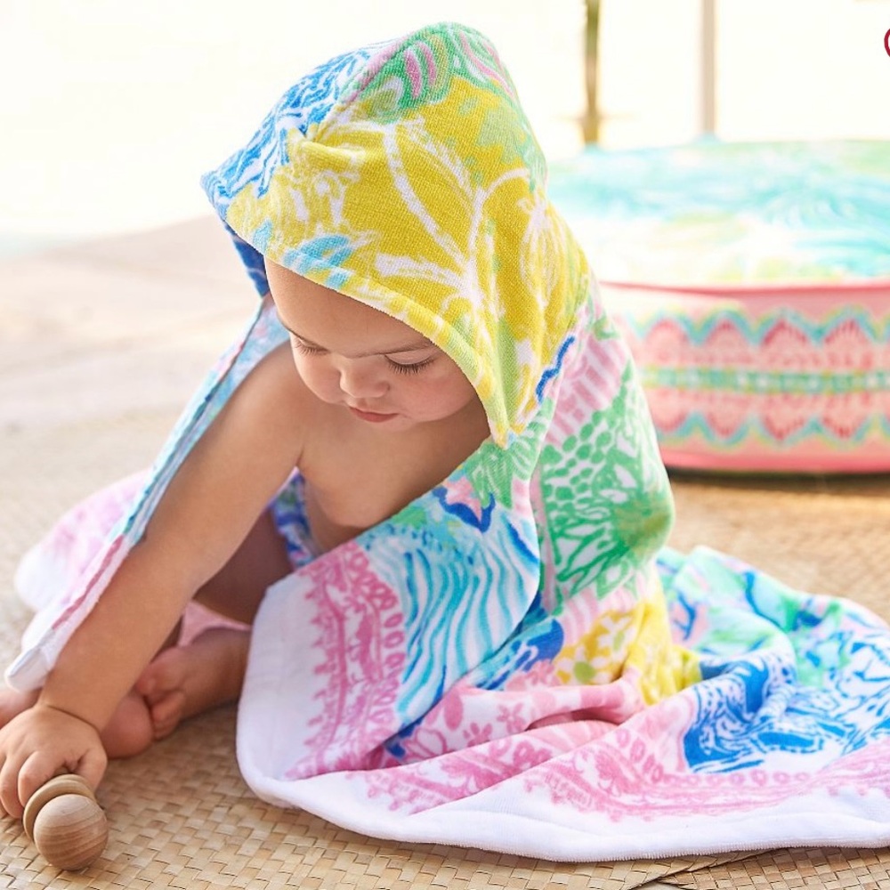 Lilly Pulitzer Vibrant Baby Beach Towel Pottery Barn Kids UV Protection Pool